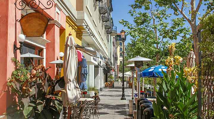 west palm beach restaurants in colorful mediterranean revival buildings